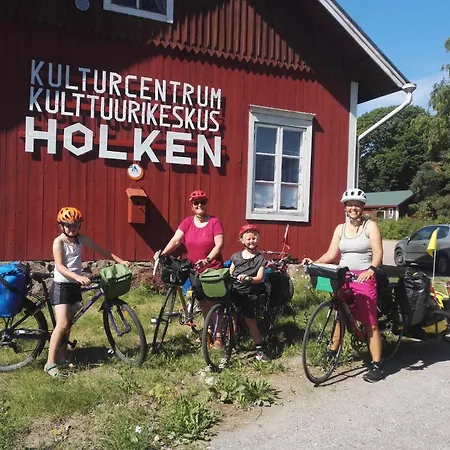 Cirkus Holken *