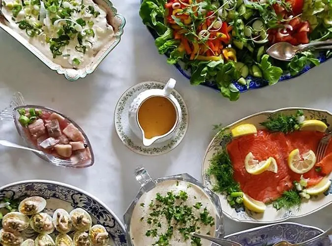 بيت شباب Cirkus Holken *